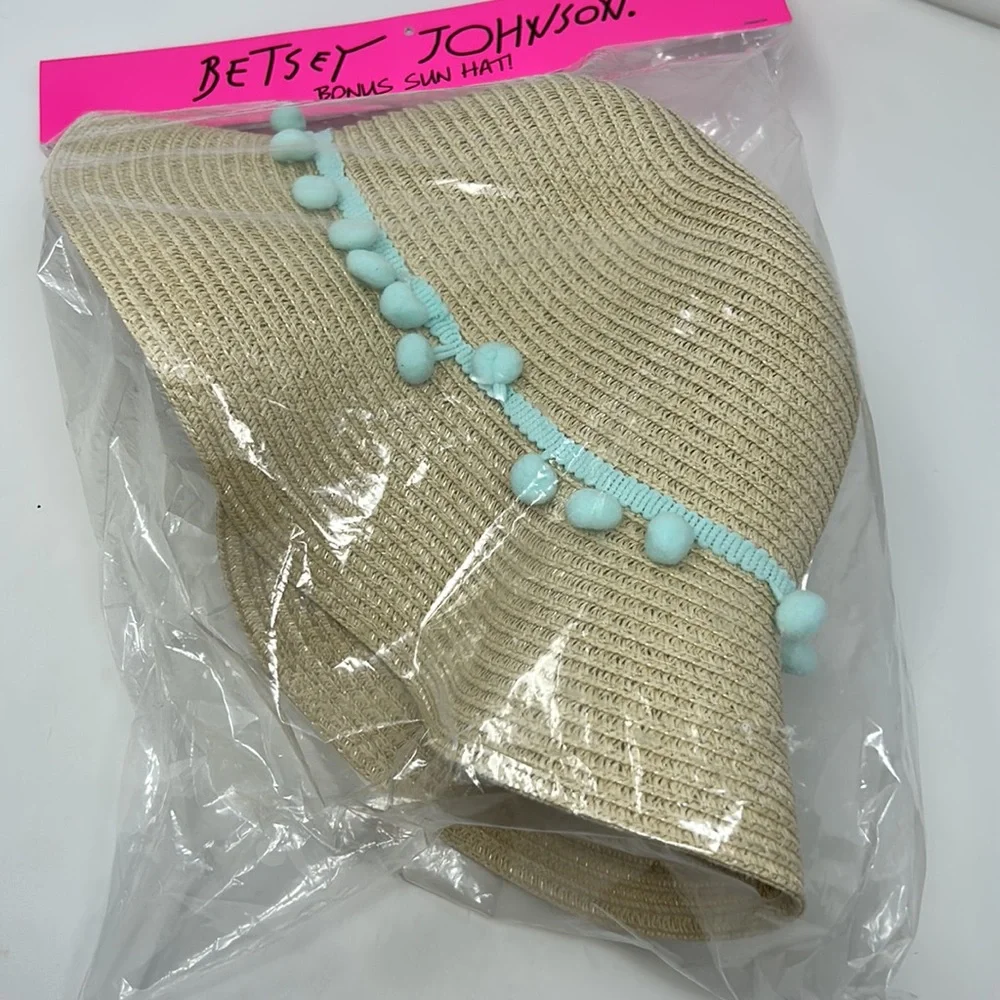 Betsey Johnson Girl’s Straw Blue Pom Pom Detail Summer Beach Hat